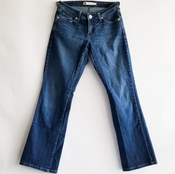 size 6 in womens levi jeans
